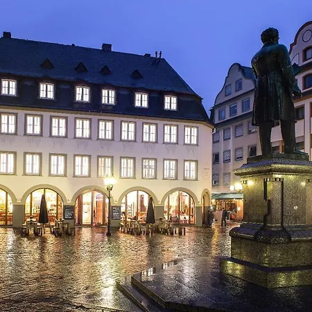 Altstadt & Cafe 3*