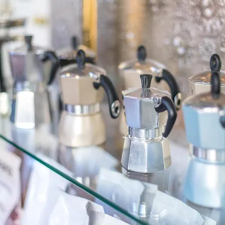فندق Altstadt & Cafe 3*