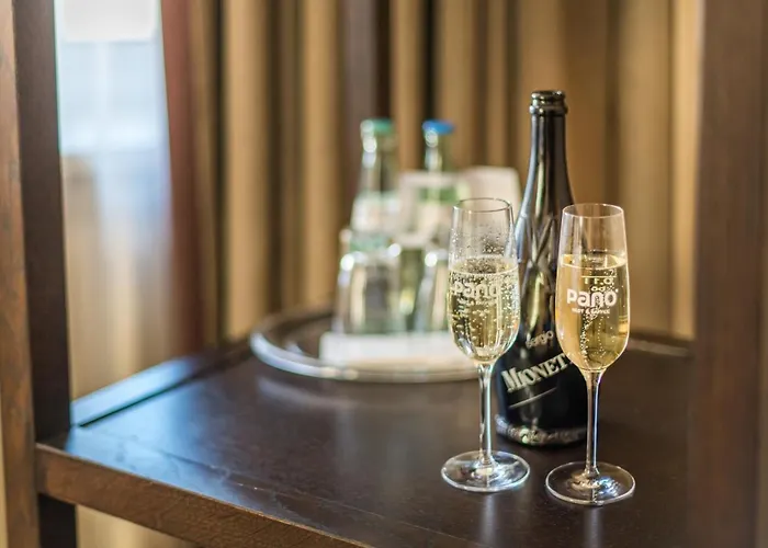 Altstadt & Cafe Ξενοδοχείο